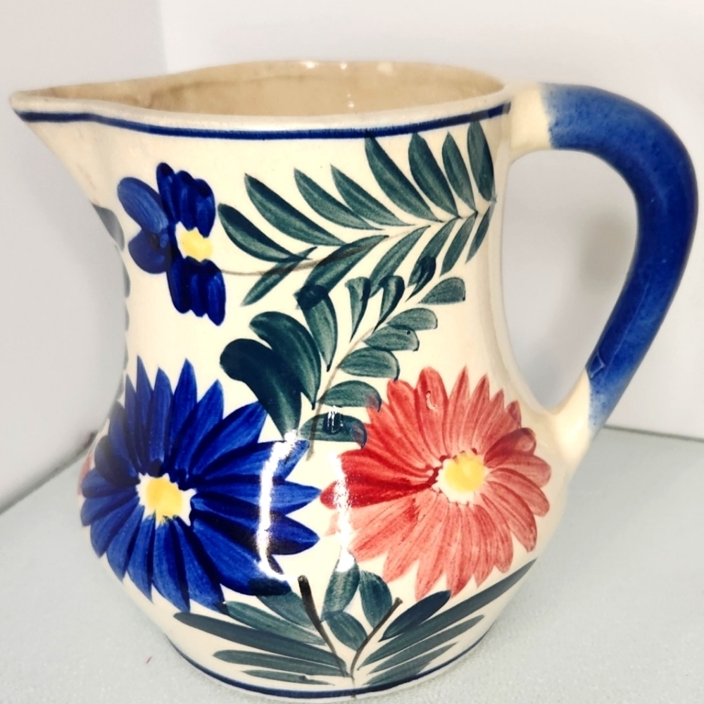 Yankoware Japan stamped 50s pottery floral hand‎ painted vintage rustic pitcher